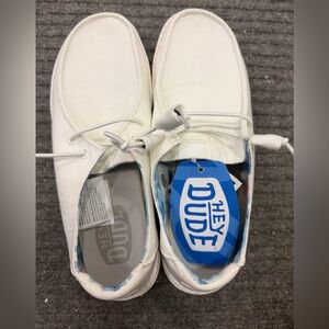 Women “Wendy” Style Hey Dude Silk Moon Shoes with Blue and White Accents (SZ 8)